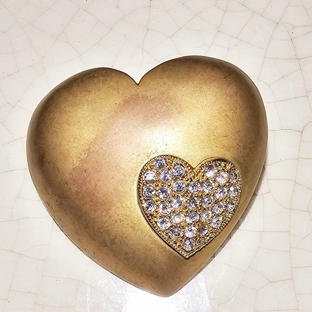 D.J. signed luxury Vintage double heart matte & rhinestone brooch